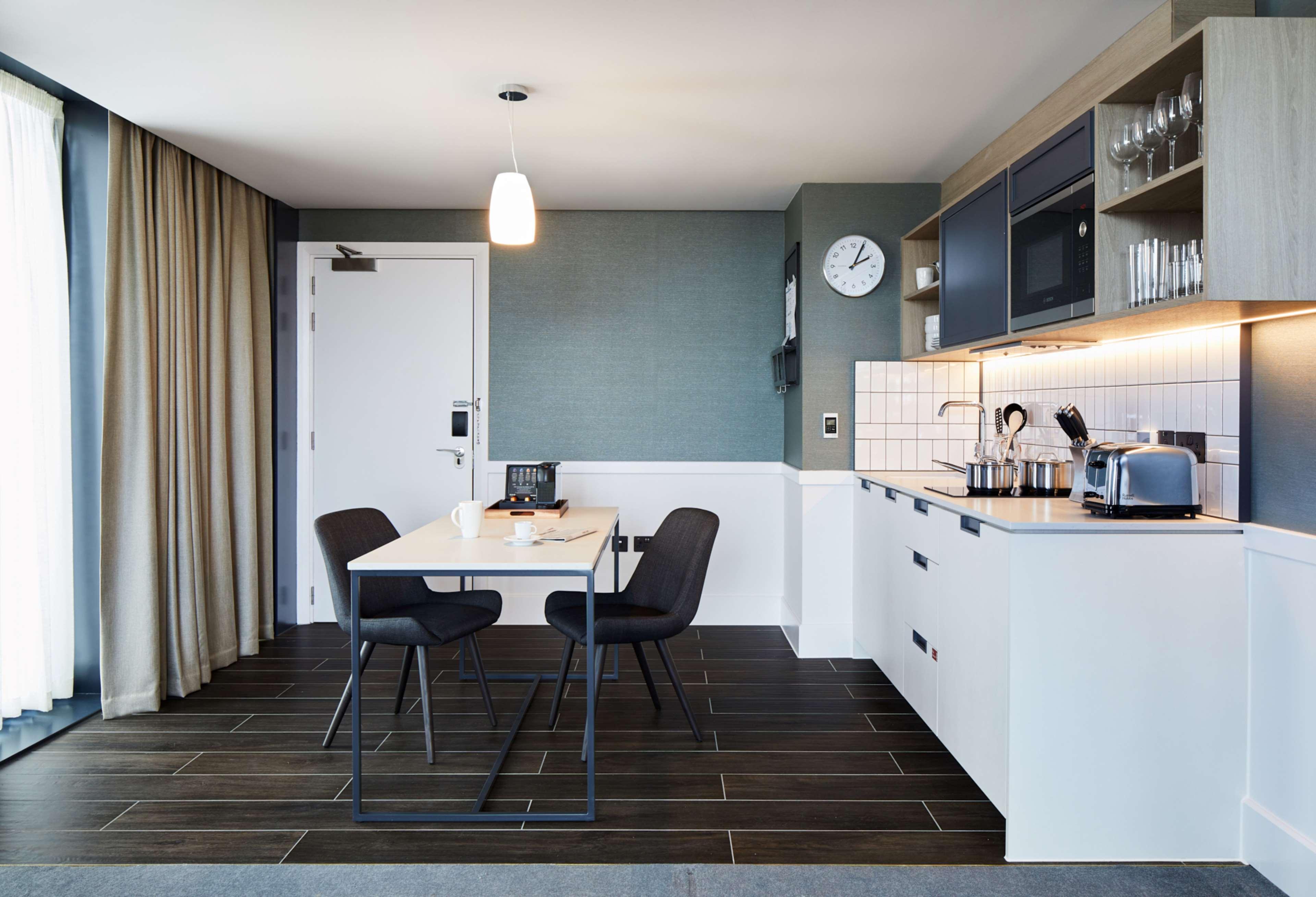 Hyatt House Manchester Bagian luar foto