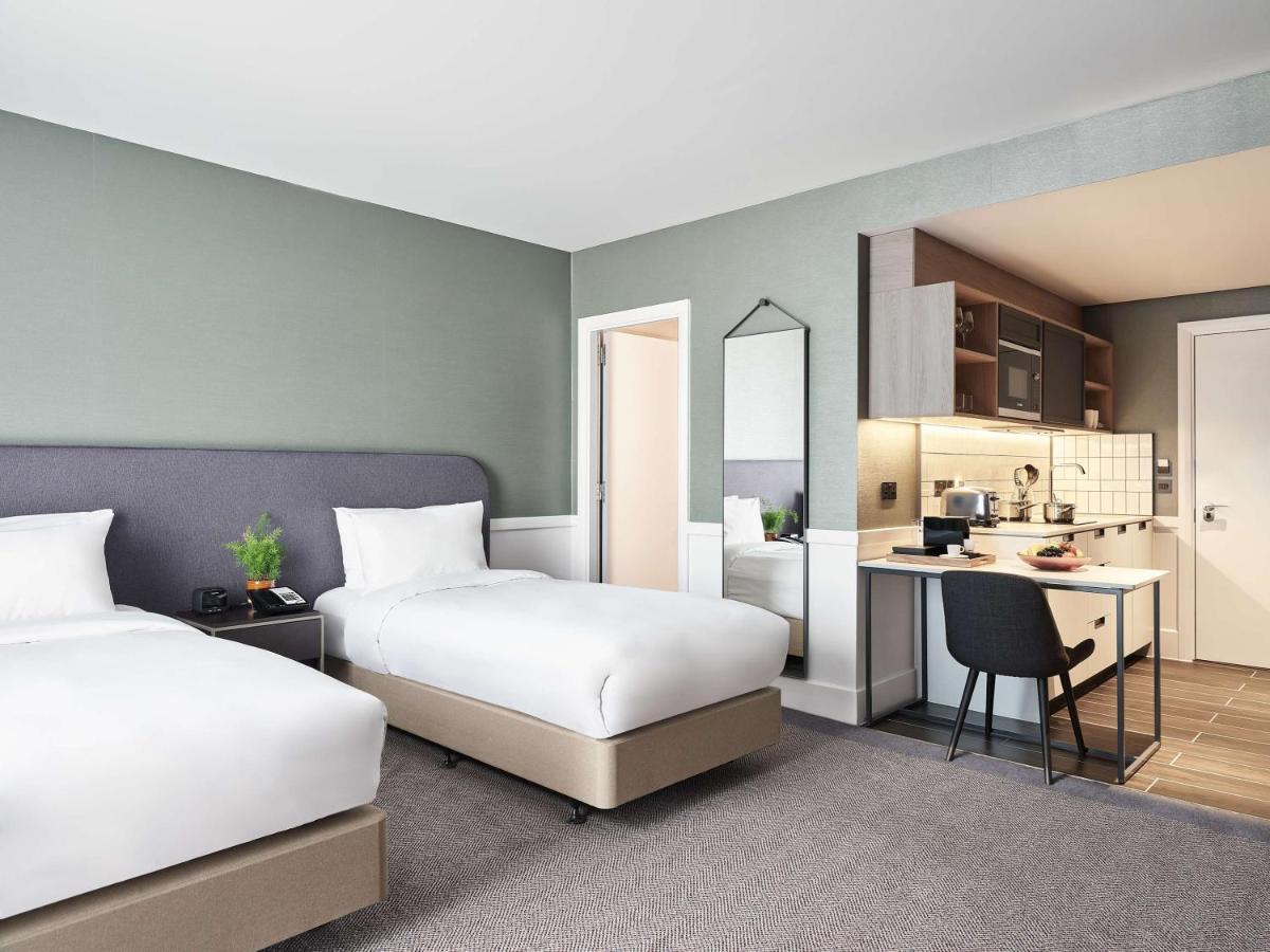 Hyatt House Manchester Bagian luar foto