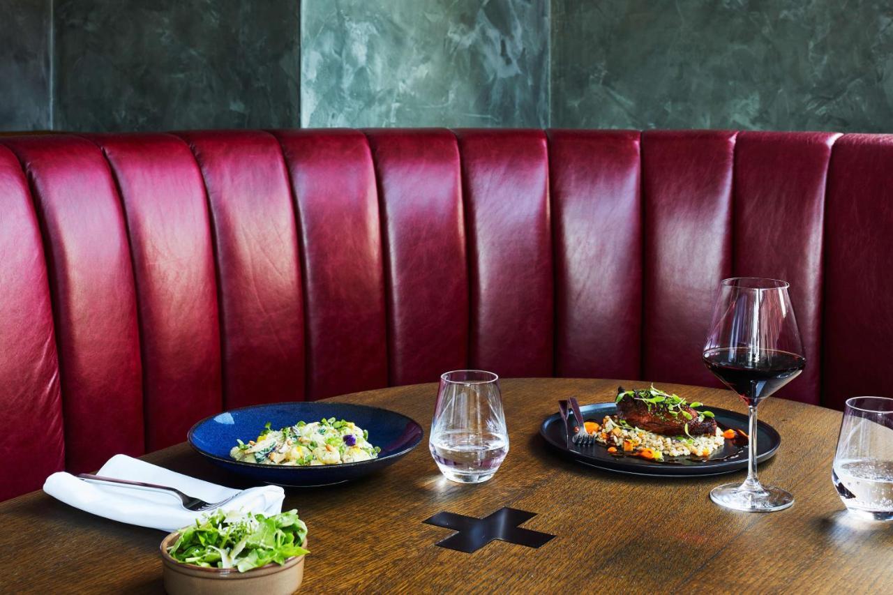 Hyatt House Manchester Bagian luar foto